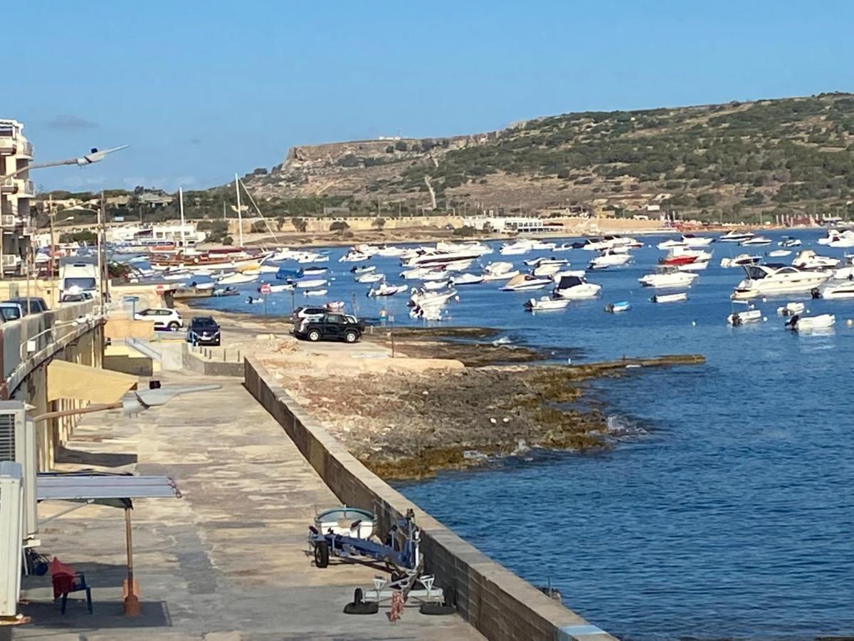 Sea Front Apartment At Mellieha Bay, Malta! Exteriör bild