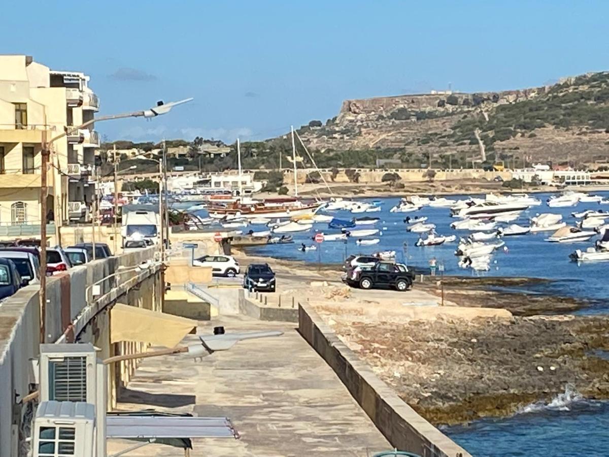 Sea Front Apartment At Mellieha Bay, Malta! Exteriör bild